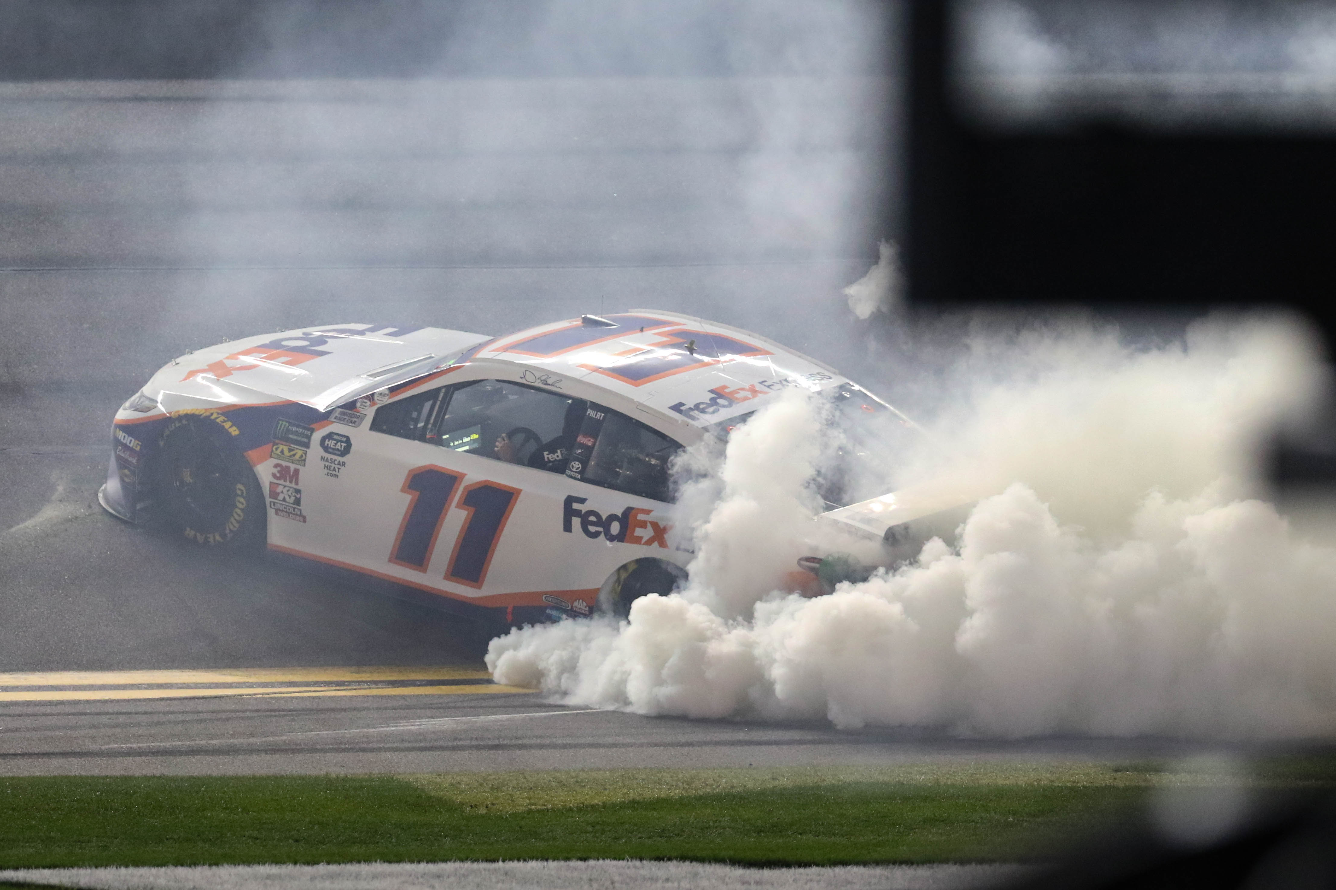 DAYTONA500-WINNER-11