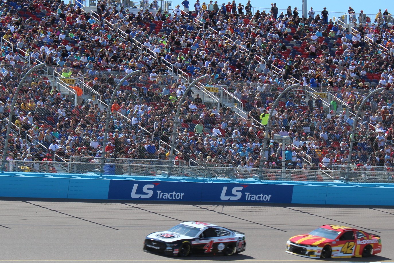 Cheri Eaton Phoenix I 2020 4 Harvick 42 Larson fans