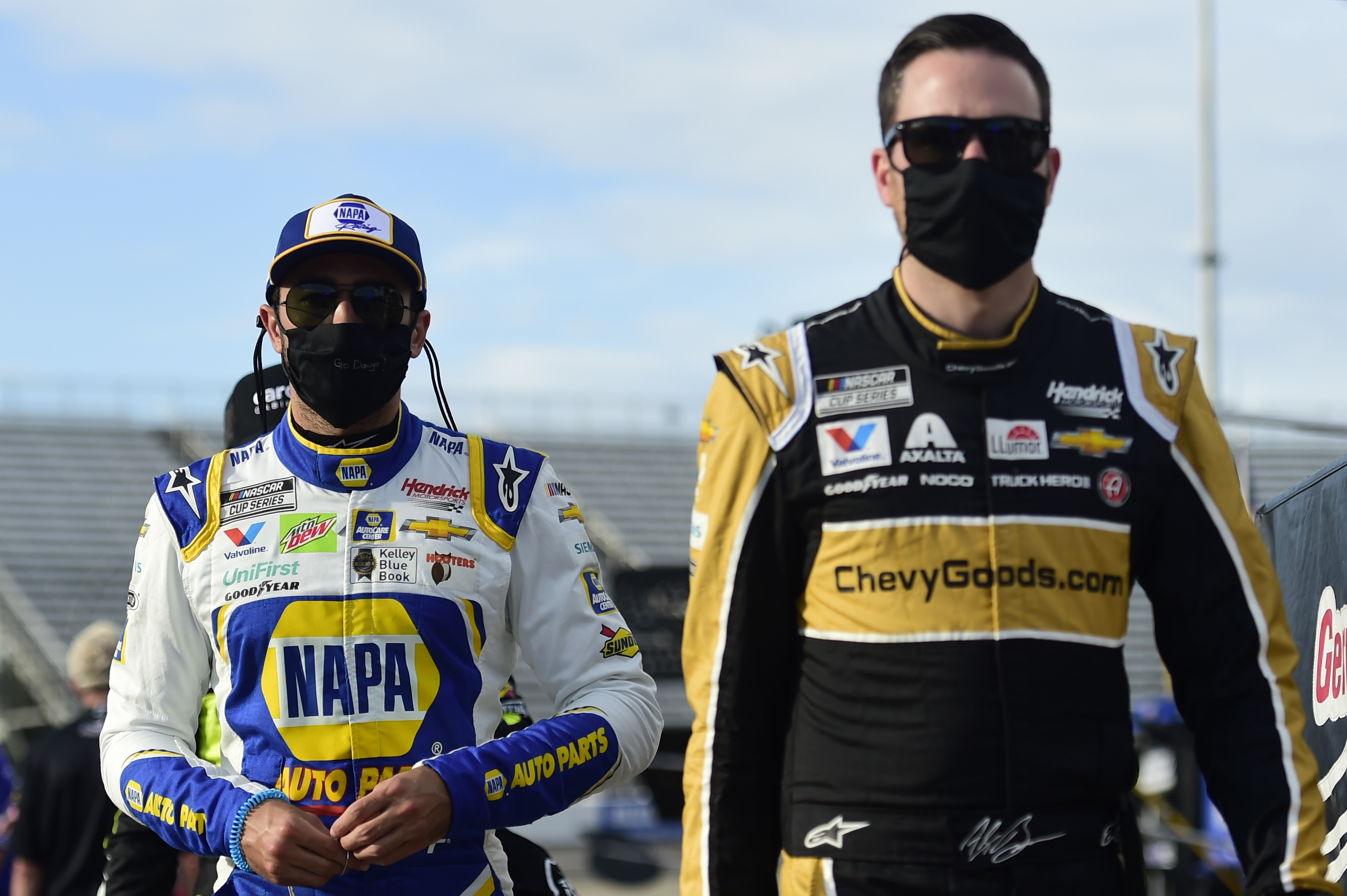 NASCAR Cup Series Blue-Emu Maximum Pain Relief 500